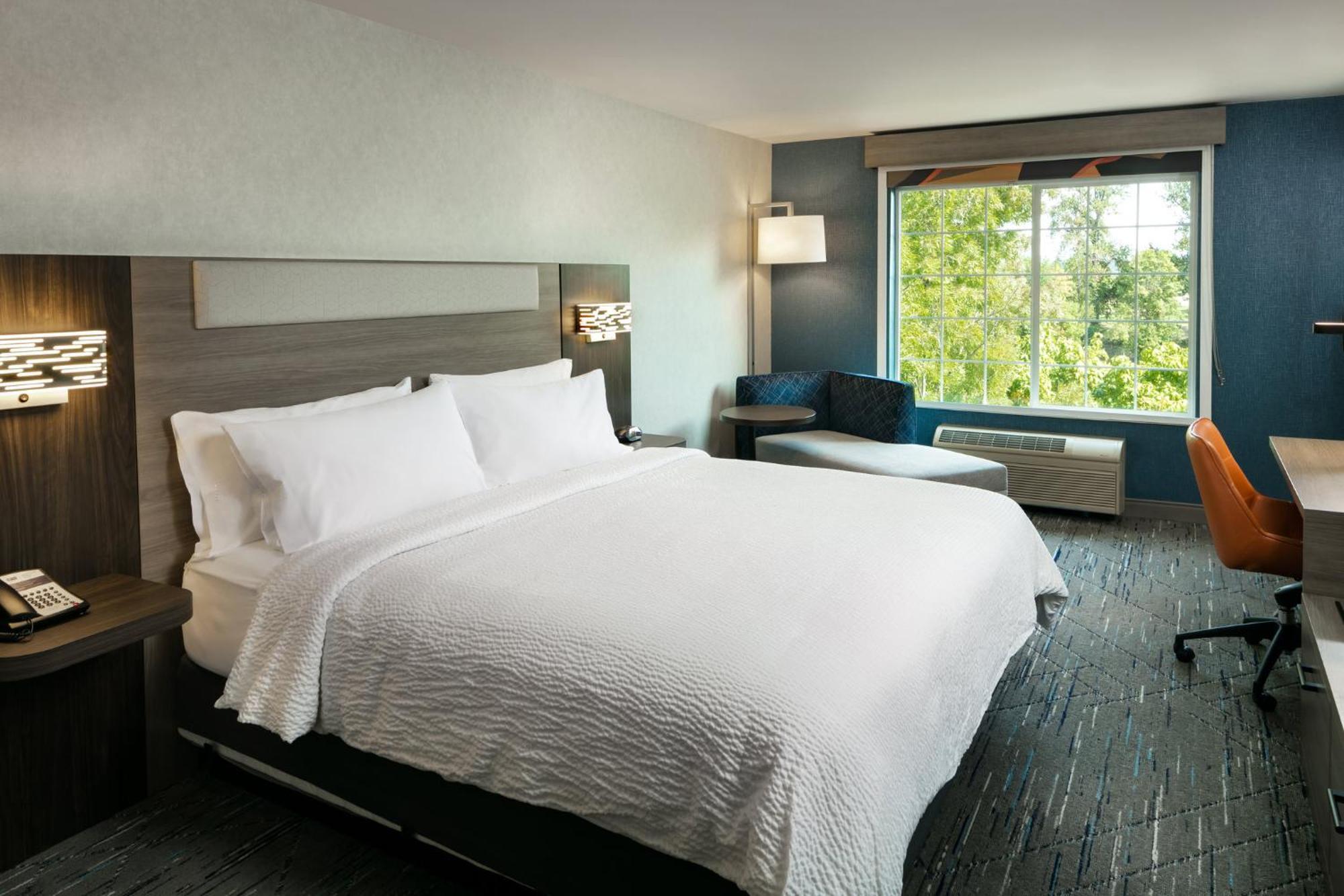 Holiday Inn Express Corvallis-On The River By Ihg Dış mekan fotoğraf