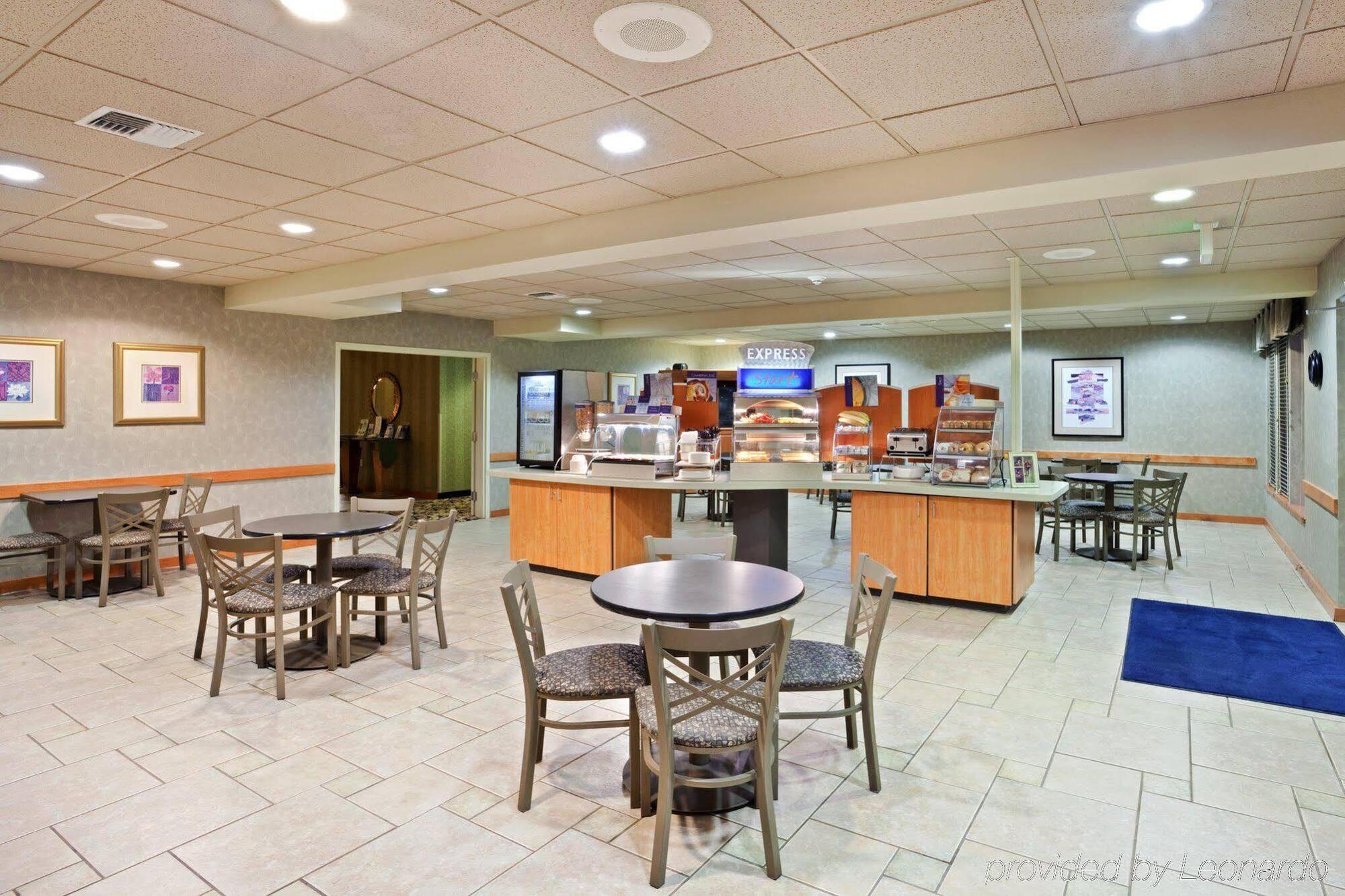 Holiday Inn Express Corvallis-On The River By Ihg Dış mekan fotoğraf